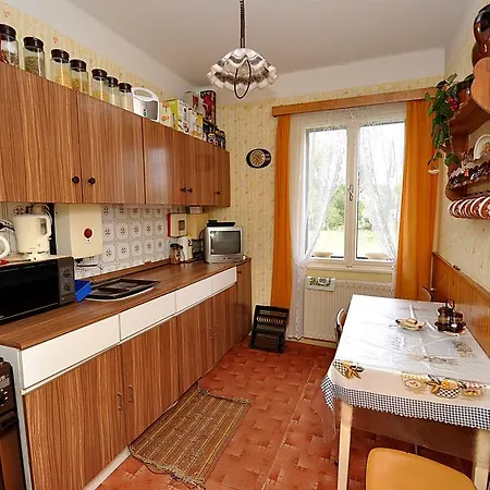 Holiday In Borovnicka 1260 Semesterbostad *